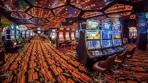 Tampilan responsif aplikasi cm bet di berbagai ukuran layar mobile